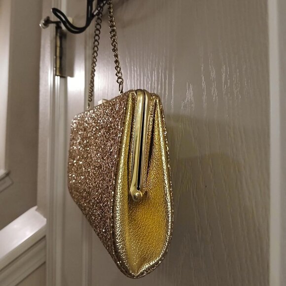 Vintage 1970s Golden Glitter snap shut with chain handle handbag - Picture 4 of 6